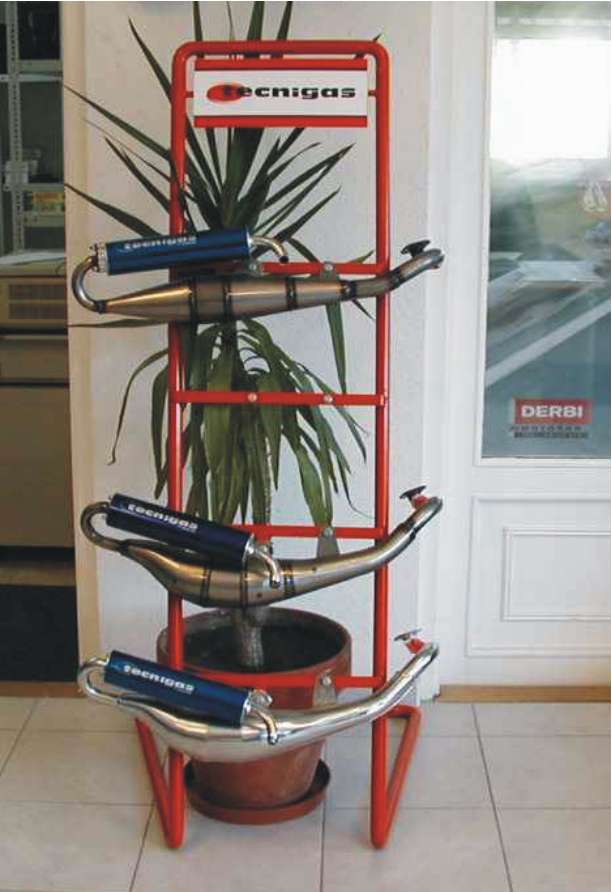 Bemutat� �lv�ny, DERBY  motor